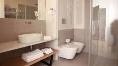 image-slider-with-thumbnail4.jpeg